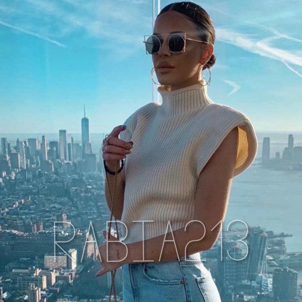 LAST 1!🔥BLOGGERS FAV🔥ZARA SHOULDER PAD KNIT TOP - Picture 12 of 16